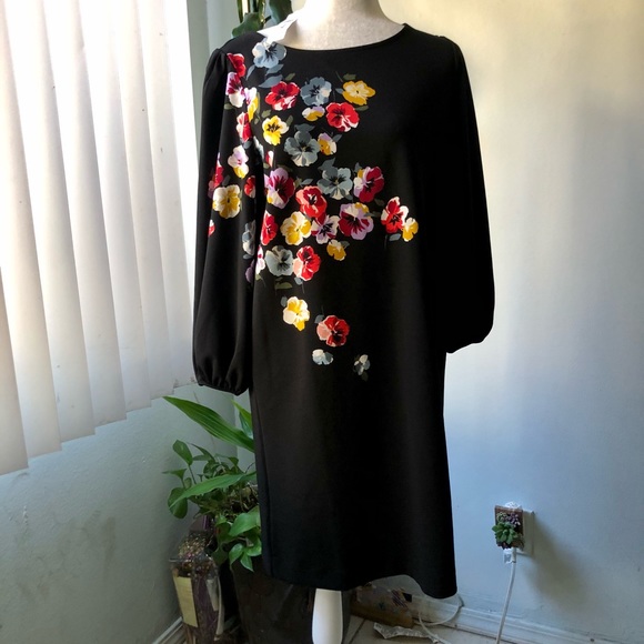 Ann Taylor Flower Dress NWT - Picture 2 of 6